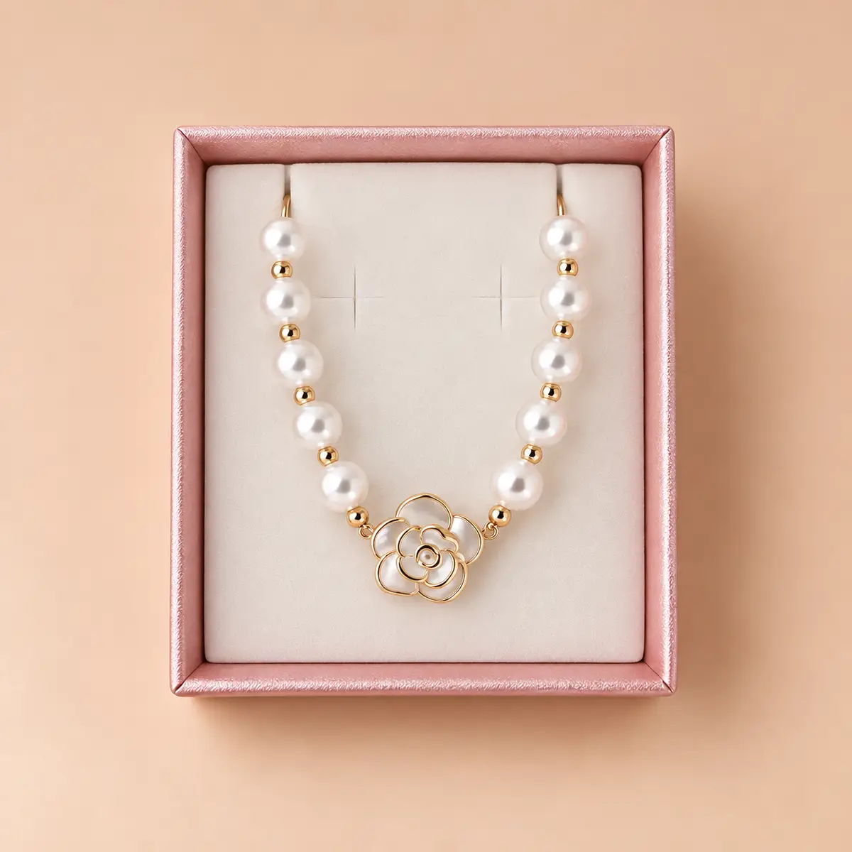 Collier perles de rose