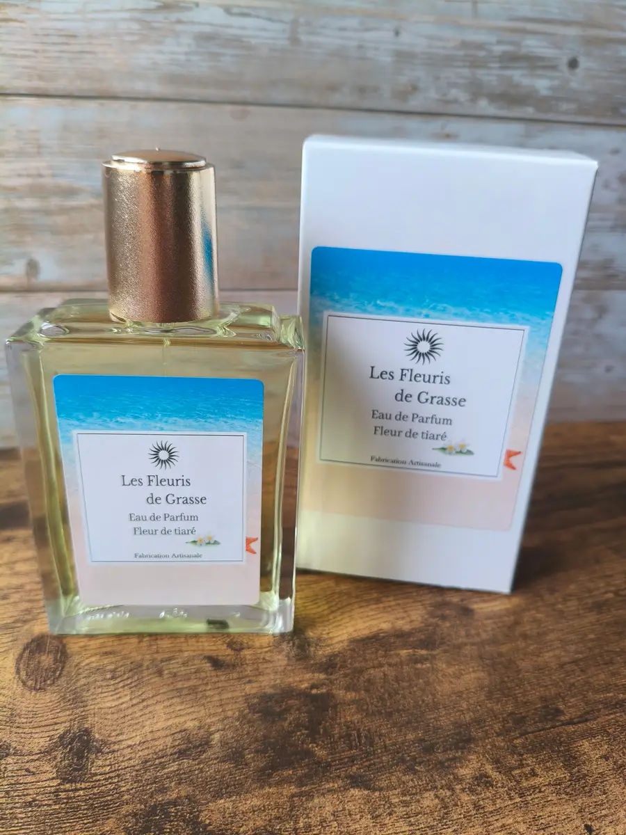 Pafum fleur de tiaré